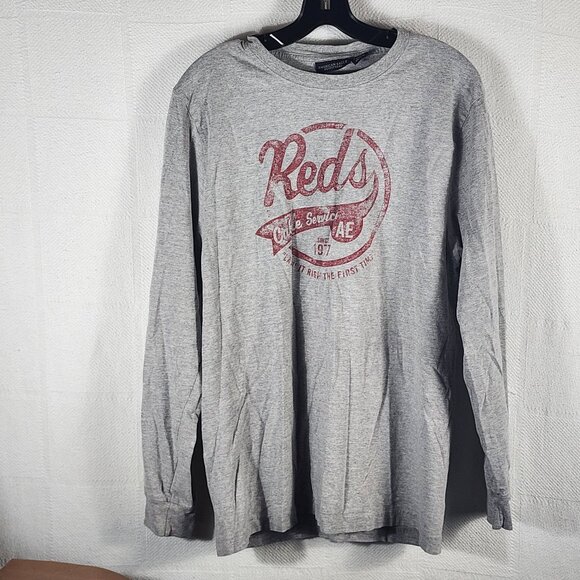 American Eagle Outfitter Grey Cotton Poly Reds Cable Service AE 1977 LS Tee Sz M - Picture 1 of 16
